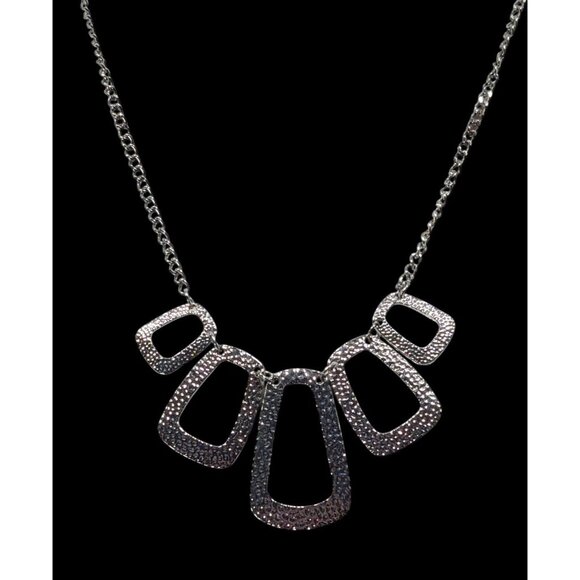 Modern Open Graduated Rectangle Silver Tone Hammered Necklace - Picture 2 of 5